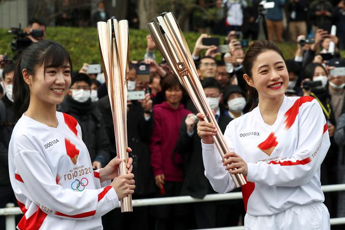 V Tokiu pa so že sredi februarja vadili nošenje olimpijske bakle.  | Foto: Reuters