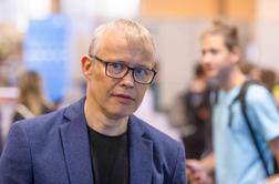 Tožilstvo preganja Mateja Lahovnika zaradi suma zlorabe položaja