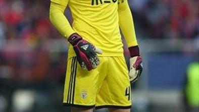 Nesrečni Oblak po mnenju Špancev med izbranimi