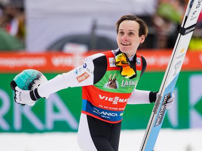 Domen Prevc v svojem slogu: All in