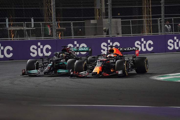 Hamilton Verstappen | Foto: AP / Guliverimage