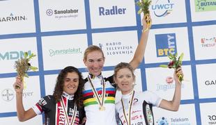 Slovenija bogatejša za kar tri sveže svetovne prvake med amaterskimi kolesarji (foto)