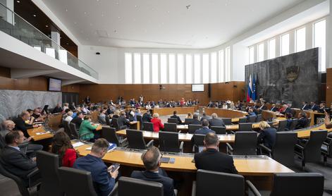 Gospodarski uspeh skozi oči podpornikov strank