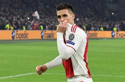 Srbski reprezentant podaljšal pogodbo z Ajaxom