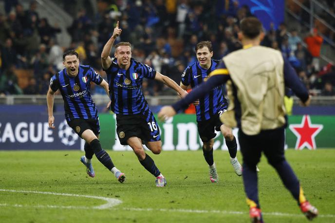 Davide Frattesi | Rezervist Davide Frattesi je v 99. minuti popeljal Inter v vodstvo s 4:3. | Foto Reuters