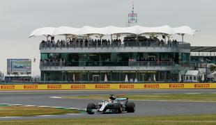 Lewis Hamilton najhitrejši na tretjem treningu v Silverstonu