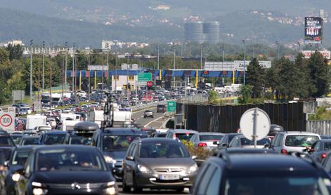 Z eno napravo ceneje in hitreje na hrvaških in srbskih avtocestah