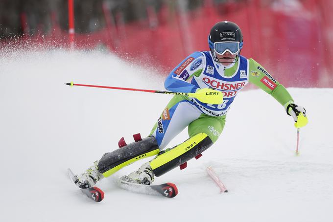 Maruša Ferk se s slalomskih seli na smukaške smuči. | Foto: Sportida