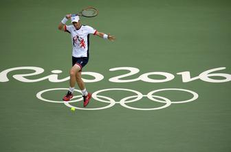 Rafael Nadal ostaja v igri za dve zlati medalji