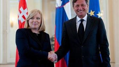 Pahor in Radičova tudi o prestrukturiranju dolga Grčije