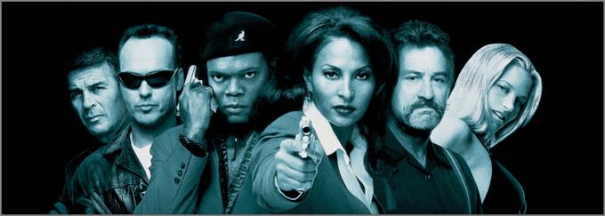 V edinem filmu, ki ga je Quentin Tarantino posnel po knjižni predlogi (Rumov punč Elmorja Leonarda), spremljamo stevardeso v srednjih letih (Pam Grier), ki za preprodajalca orožja (Samuel L. Jackson) čez mehiško mejo tihotapi denar. Ko jo pri tem zalotita FBI-jeva agenta, ji ponudita priložnost za sodelovanje in izhod iz godlje, ki jo Jackie odlično izkoristi. • V soboto, 7. 3., ob 16.25 na AMC.* │ Tudi na HBO OD/GO.

 | Foto: 