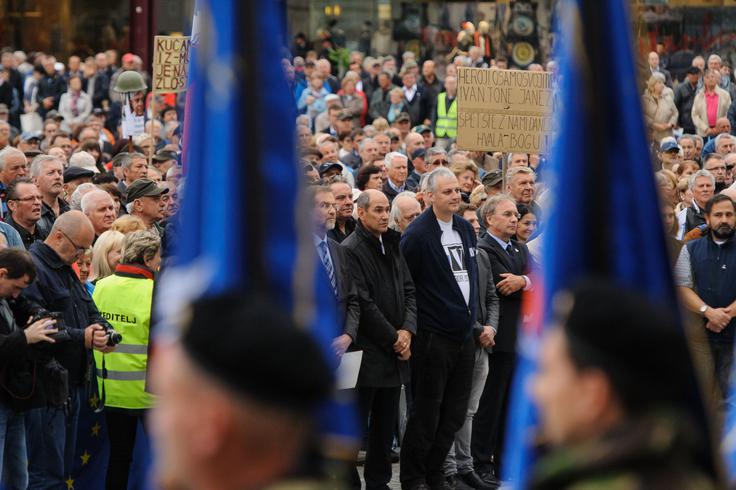 Bo predsednik stranke GOD Aleš Primc na koncu popeljal stranko v objem Janeza Janše in SDS? | Foto: STA ,