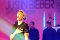 Justin Bieber oglobljen zaradi zamude pri koncertu