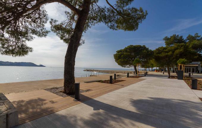 Tako je videti prenovljena plaža v Strunjanu. | Foto: Občina Piran