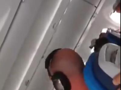 Dramatičen posnetek z letala na splitskem letališču, potnik ujel dogajanje na krovu #video