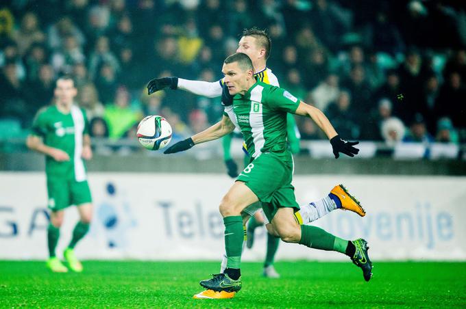 Darijan Matić se je v tej sezoni že pomeril z Mariborom v Stožicah. Derbi se je končal brez zmagovalca (2:2). | Foto: 
