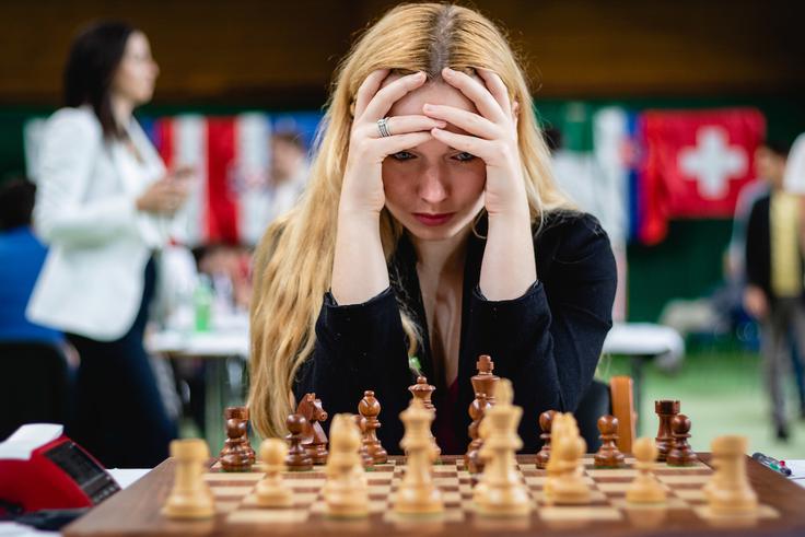 "Omenjeni spletni tečaj je nekaj unikatnega, takega tečaja v Sloveniji še ni bilo," sporoča mlada slovenska šahistka. | Foto: Blaž Weindorfer/Sportida