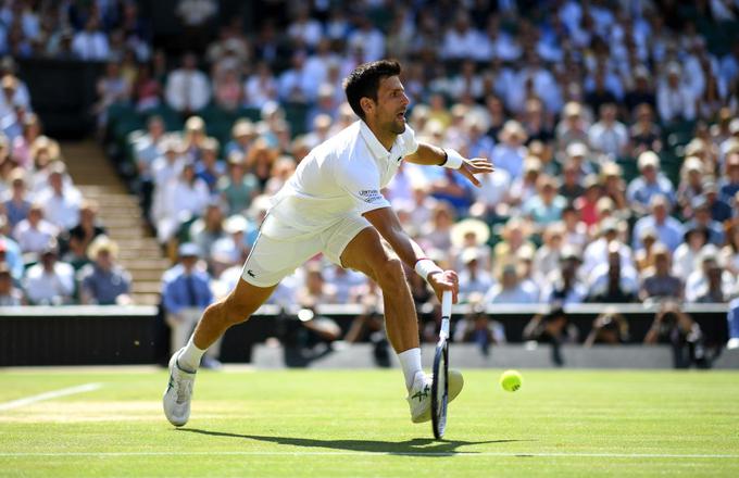 Đoković dobro ve, kaj pomeni Roger Federer na travi. | Foto: Gulliver/Getty Images