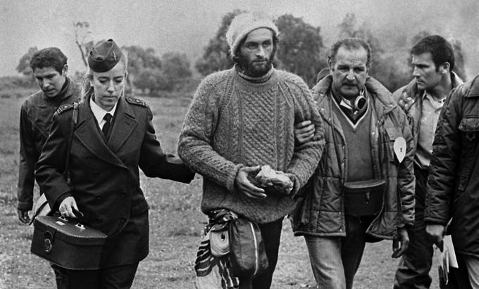 Nando Parrado 22. decembra 1972 po desetdnevnem iskanju civilizacije v družbi čilske policijske reševalne ekipe. | Foto: Guliverimage/Vladimir Fedorenko