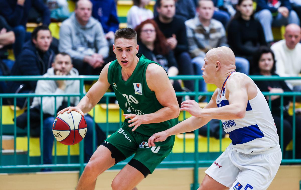 Miha Cerkvenik | Miha Cerkvenik se vrača v zmajevo gnezdo. | Foto Aleš Fevžer
