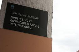 Spirit gospodarskemu ministrstvu napoveduje vojno