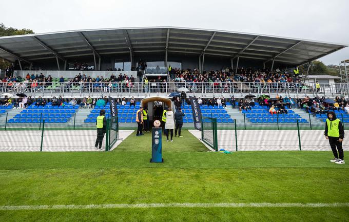Na prenovljenem stadionu v Rogaški Slatini se je v zaključku dvoboja med Rogaško in Olimpijo zgodil incident, o katerem bo v Sloveniji še veliko govora.  | Foto: Jure Banfi/alesfevzer.com