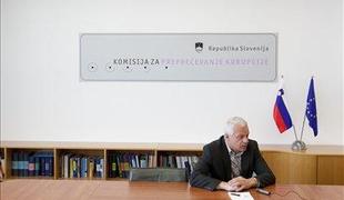 INTERVJU: Korupcija v Sloveniji je zelo resna težava!