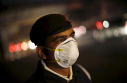 V New Delhiju zaradi smoga omejitev prometa