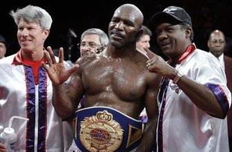 Holyfield znova do naslova svetovnega prvaka