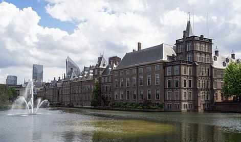 Oblikovanje vladne koalicije na Nizozemskem zaenkrat v slepi ulici