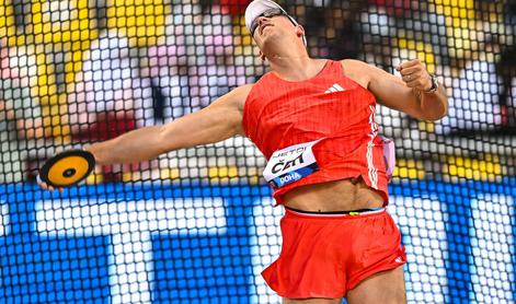 Kristjan Čeh za zmago na Češkem znova blizu 70 m