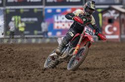 Herlings dosegel 111. zmago, Gajser tik za zmagovalnim balkonom