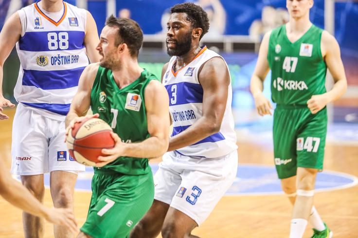 Krka je izgubila na gostovanju pri zadnjeuvrščenem Mornarju. Novomeščani ostajajo pri štirih zmagah, Mornar je dočakal drugo. | Foto: Mornar-Barsko zlato/MEDIA Pro