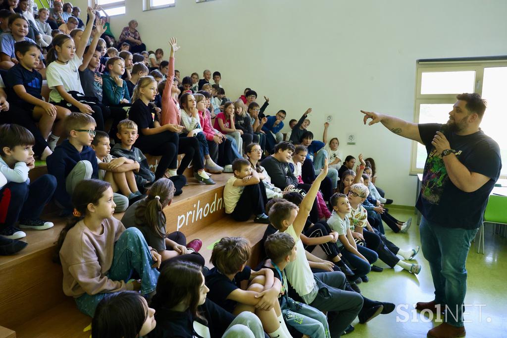 Inženirska zbornica Slovenije, turneja s Pižamo