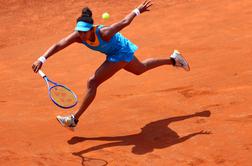 Japonka Naomi Osaka prek Italijanke do španske nosilke