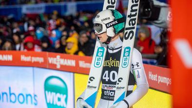 Nepričakovan velikanski izziv v slovenski skakalni reprezentanci