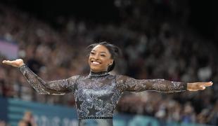 Zvezdnica iger Simone Biles upravičila pričakovanja