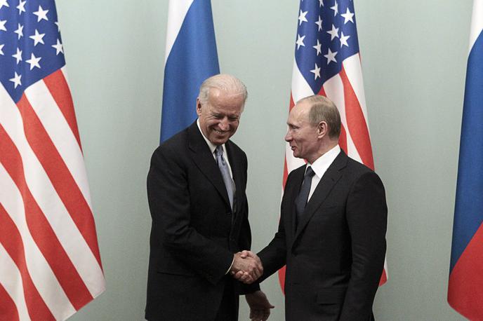 Joe Biden in Vladimir Putin | Foto Reuters