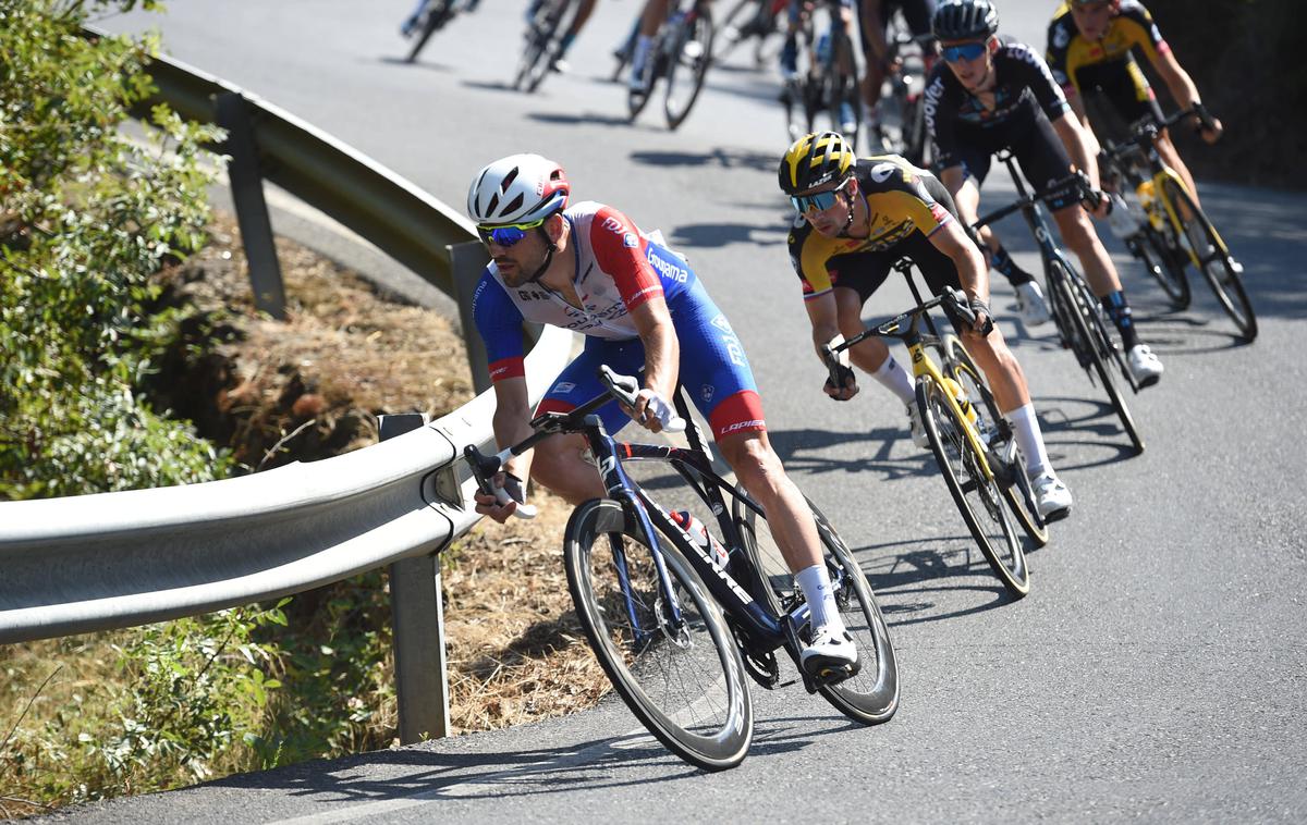 Primož Roglic | Primož Roglič je preživel še en zahteven dan na Vuelti, spet pa je pristal na tleh. | Foto Guliverimage