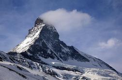 Po skoraj pol stoletja v Alpah našli posmrtne ostanke japonskih alpinistov