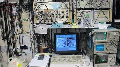 IBM "posnel" mikroskopski film (VIDEO)