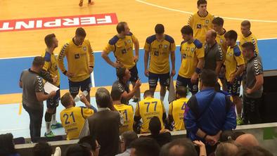 Koper 2013 z minus sedem s Portugalskega