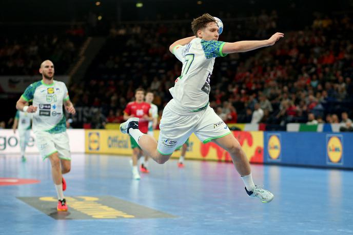 EHF Euro 2024: Slovenija - Portugalska slovenska rokometna reprezentanca Domen Novak | Foto Reuters