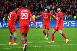 V živo: eksplozija zadetkov! Nore minute PSG v Nemčiji, Oblak se dobro upira Arsenalu.