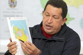 Chavez kolumbijsko vojsko obtožil vdora v Venezuelo