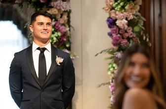 Ženina je po poroki v zadrego spravila lastna mati, saj je nevesti povedala, da ...