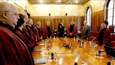 Türk DZ predlagal spremembe ustave glede ustavnega sodišča