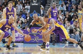 LA Lakers zmaga v gosteh