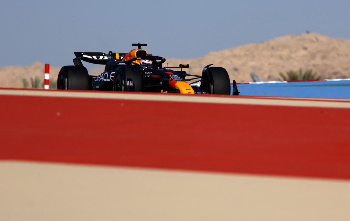Bahrajn testiranja Max Verstappen Red Bull | Max Verstappen je bil na prvi dan zimskih testiranj z naskokom najhitrejši. | Foto Reuters
