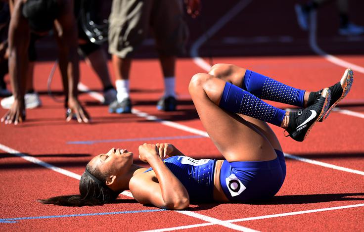 Allyson Felix je na zadnjih olimpijskih igrah osvojila tri zlate medalje, prvo v teku na 200 metrov in nato še dve v štafetnih tekih. Organizatorji so letos urnik atletskih tekem olimpijskih iger na njeno željo celo nekoliko prilagodili, saj je želela teči tako na 200 kot na 400 metrov. Neprijeten udarec je doživela na ameriških kvalifikacijah, saj se na krajši razdalji ni uvrstila v ekipo. V Riu bo tako tekla le v teku na en štadionski krog, kjer pa bo prva favoritinja za zlato. | Foto: Reuters